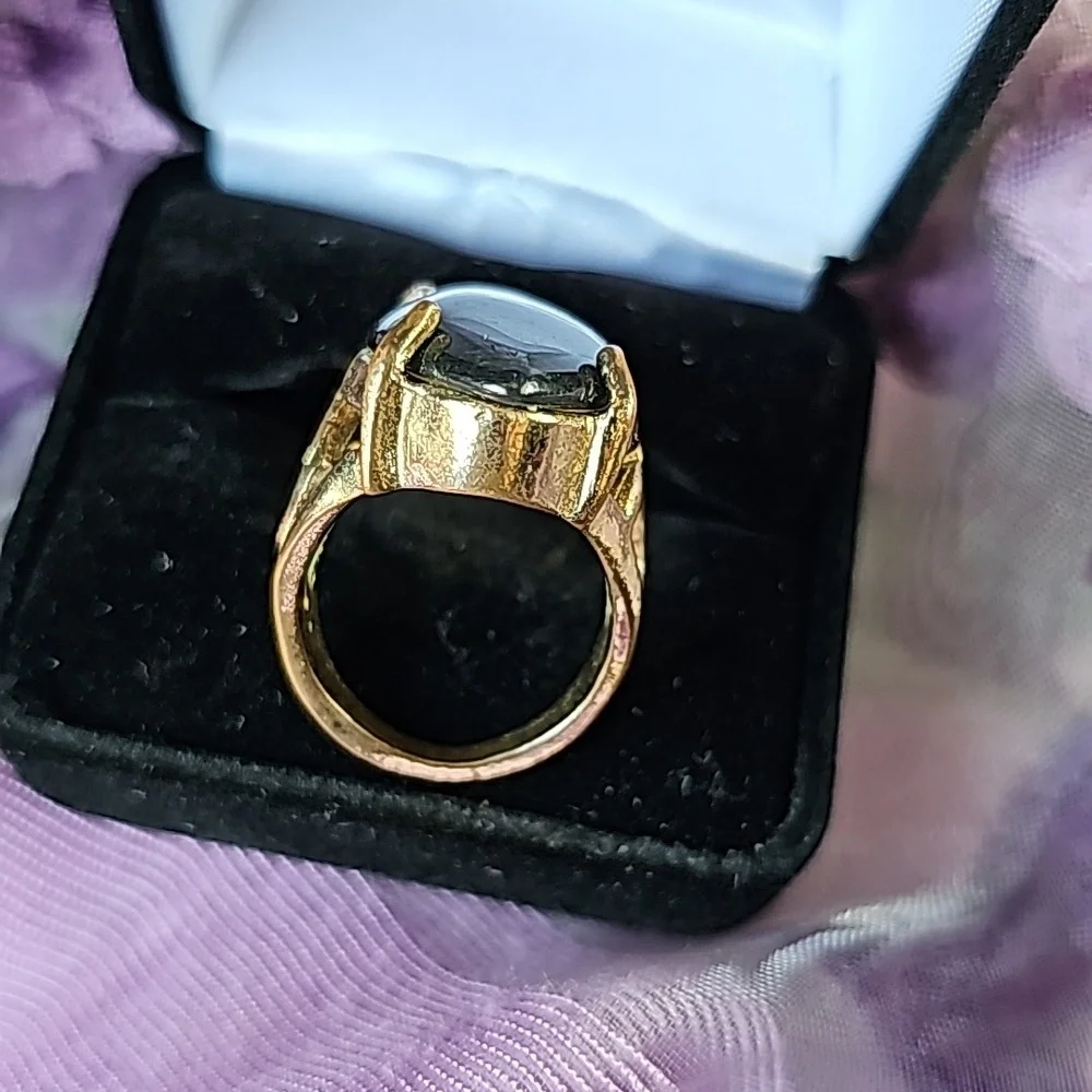 Ring - Picture 6 of 6